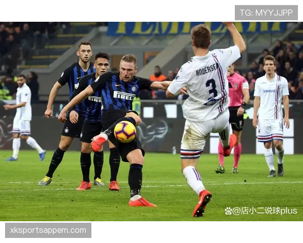 弗拉霍维奇对阵国米与那不勒斯的强强对话表现分析